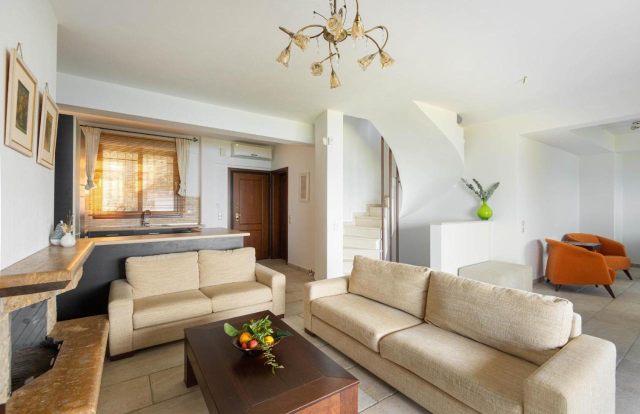 Seagrove, Beachfront Villa In Possidi #Feelslikehome Skála Foúrkas 외부 사진