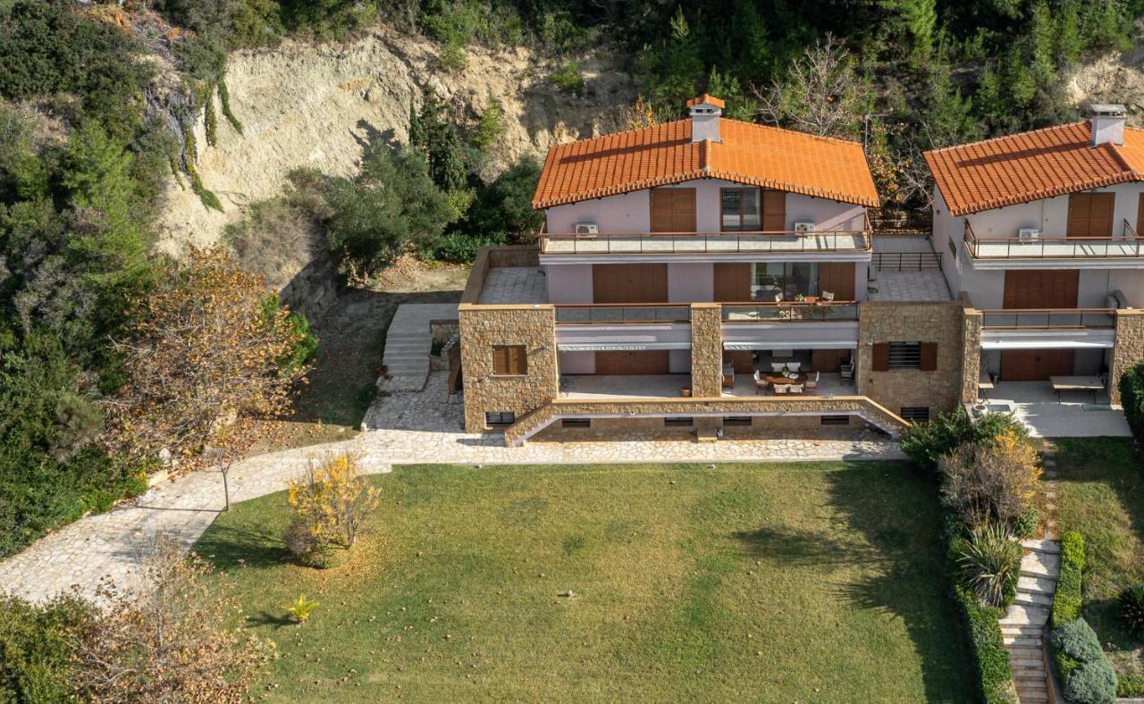 Seagrove, Beachfront Villa In Possidi #Feelslikehome Skála Foúrkas 외부 사진