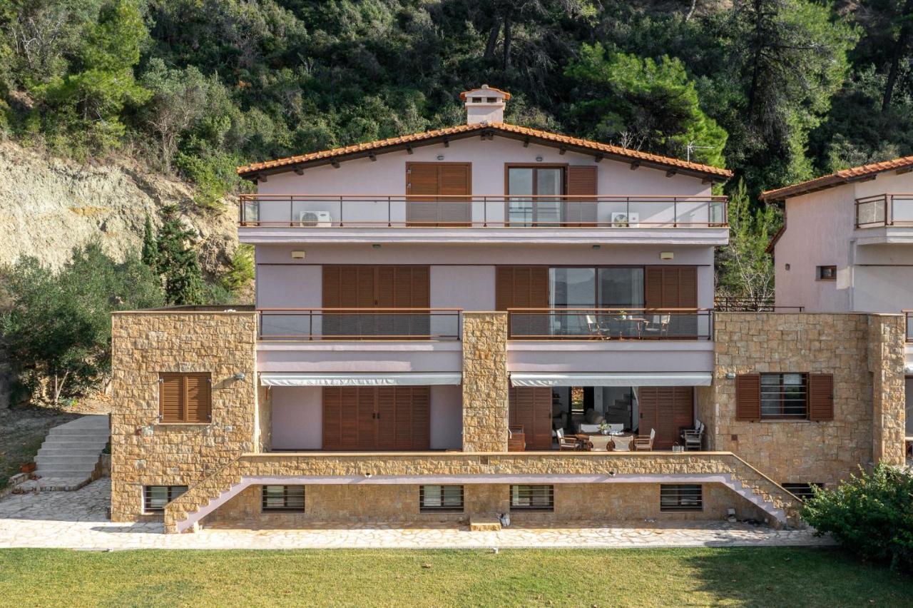 Seagrove, Beachfront Villa In Possidi #Feelslikehome Skála Foúrkas 외부 사진